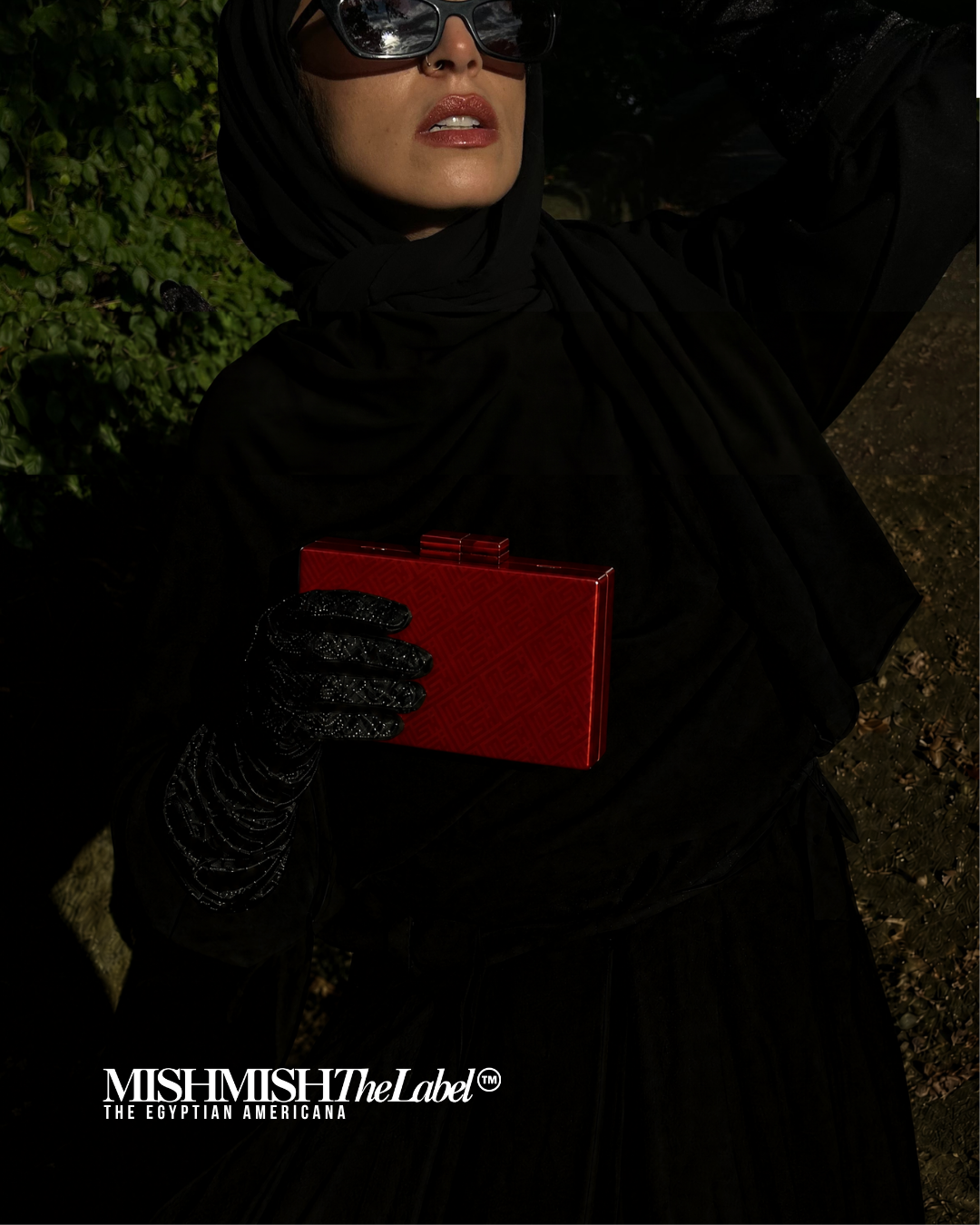 THE SETNA JELLY GLASS CLUTCH